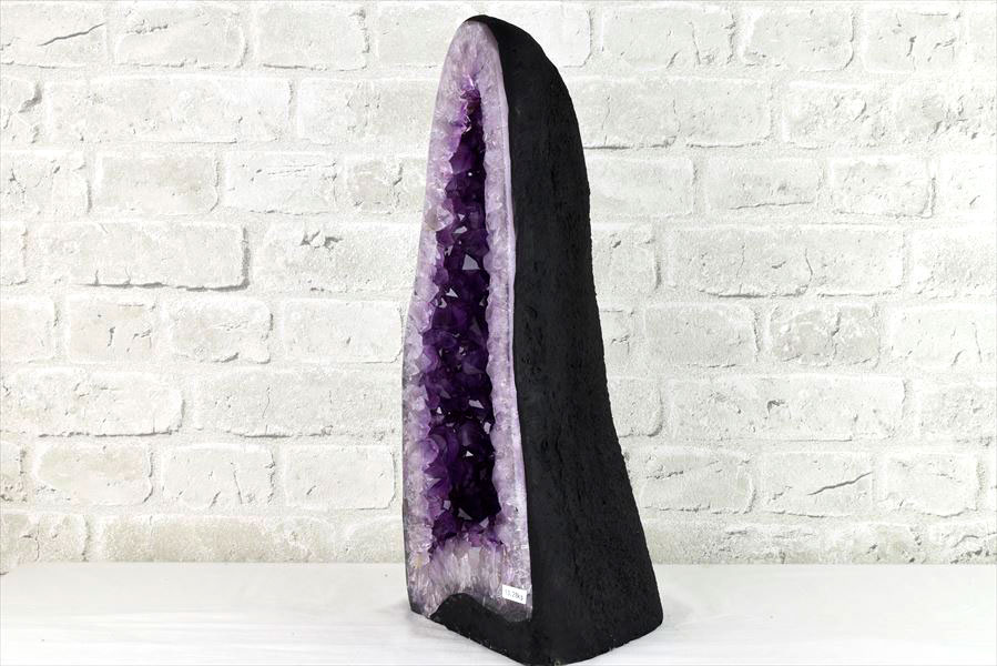 アメジストドーム　カペーラ　晶洞　紫水晶　アメシスト　amethyst geode　インテリア　置物　天然石　パワーストーン