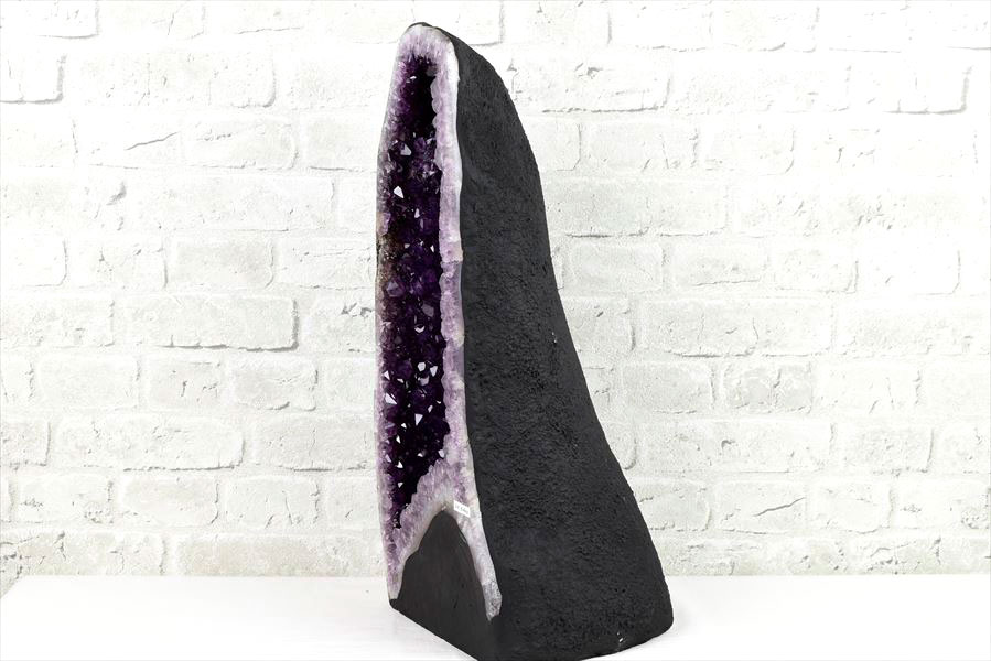 アメジストドーム　カペーラ　晶洞　紫水晶　アメシスト　amethyst geode　インテリア　置物　天然石　パワーストーン