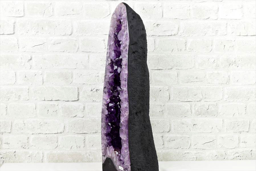 アメジストドーム　カペーラ　晶洞　紫水晶　アメシスト　amethyst geode　インテリア　置物　天然石　パワーストーン