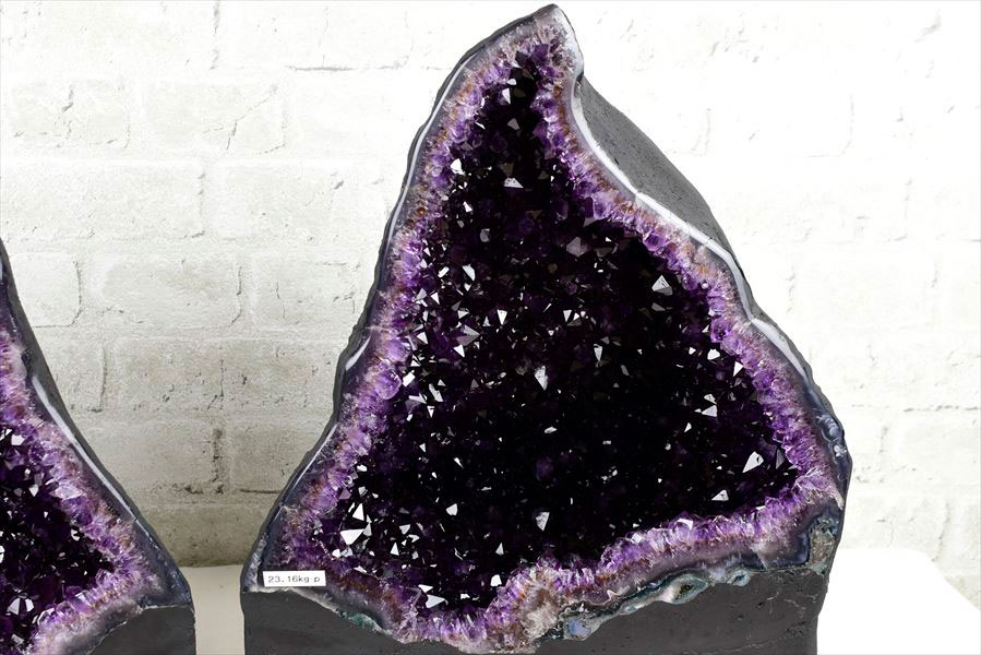 アメジストドーム　カペーラ　晶洞　紫水晶　アメシスト　amethyst geode　インテリア　置物　天然石　パワーストーン