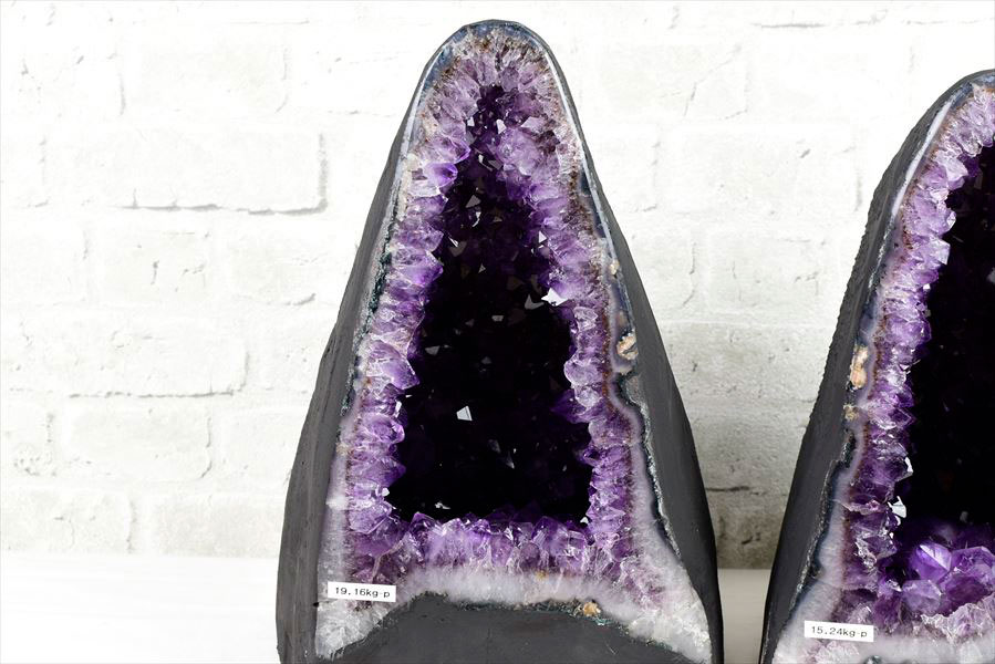 アメジストドーム　カペーラ　晶洞　紫水晶　アメシスト　amethyst geode　インテリア　置物　天然石　パワーストーン