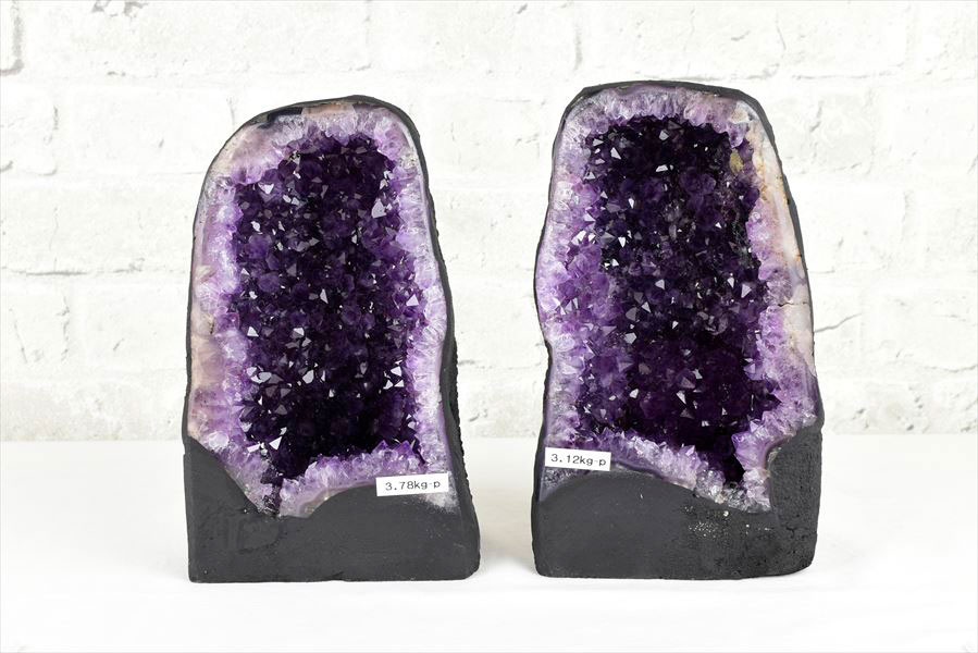 アメジストドーム　カペーラ　晶洞　紫水晶　アメシスト　amethyst geode　インテリア　置物　天然石　パワーストーン