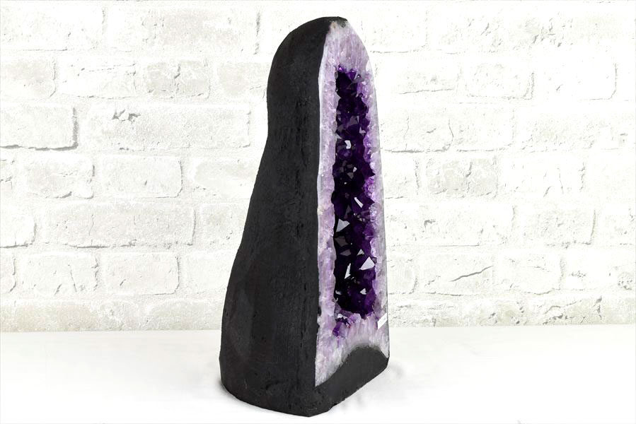 アメジストドーム　カペーラ　晶洞　紫水晶　アメシスト　amethyst geode　インテリア　置物　天然石　パワーストーン