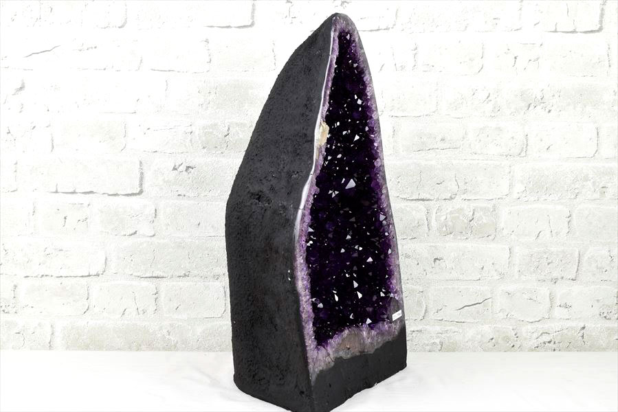 アメジストドーム　カペーラ　晶洞　紫水晶　アメシスト　amethyst geode　インテリア　置物　天然石　パワーストーン