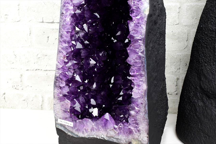 アメジストドーム　カペーラ　晶洞　紫水晶　アメシスト　amethyst geode　インテリア　置物　天然石　パワーストーン