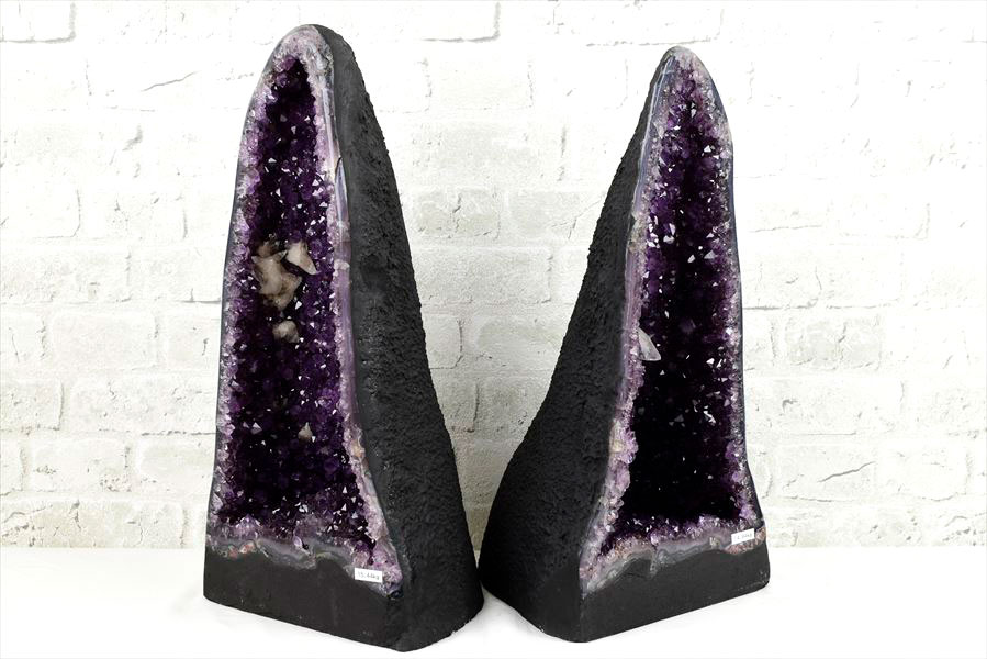 アメジストドーム　カペーラ　晶洞　紫水晶　アメシスト　amethyst geode　インテリア　置物　天然石　パワーストーン