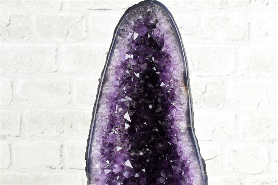 アメジストドーム　カペーラ　晶洞　紫水晶　アメシスト　amethyst geode　インテリア　置物　天然石　パワーストーン