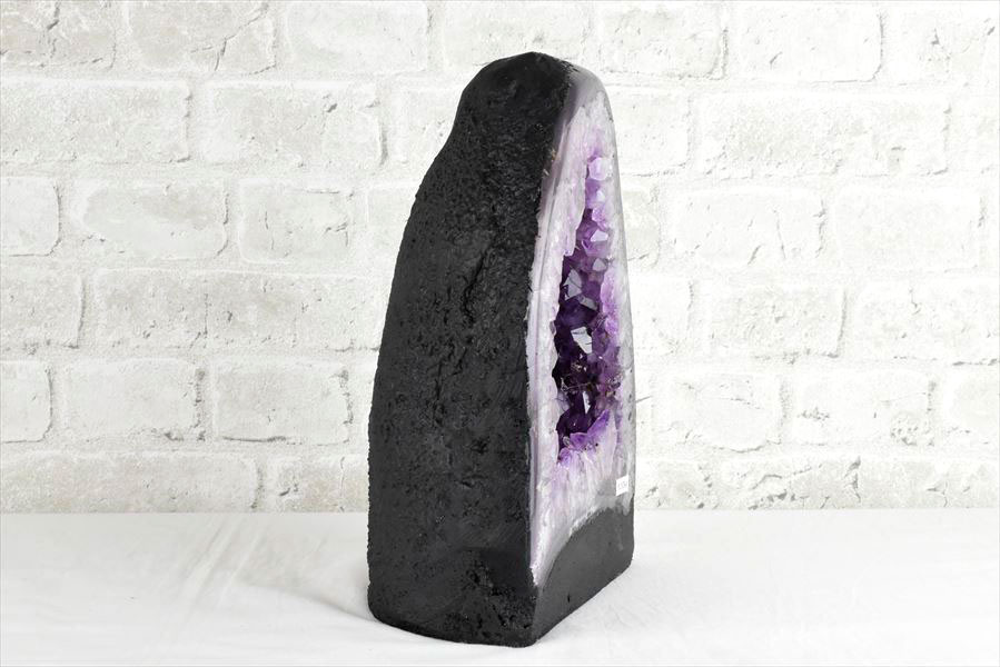 アメジストドーム　カペーラ　晶洞　紫水晶　アメシスト　amethyst geode　インテリア　置物　天然石　パワーストーン