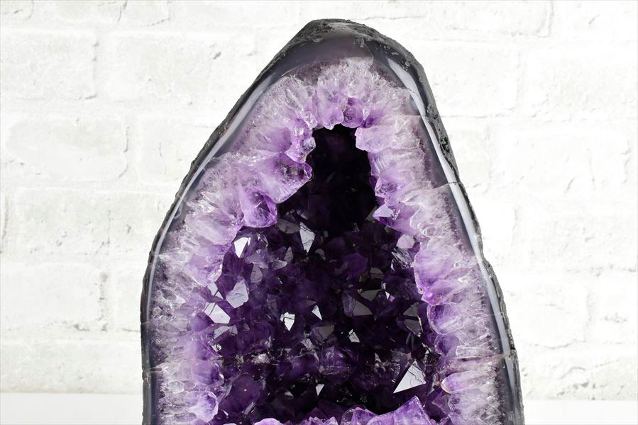 アメジストドーム　カペーラ　晶洞　紫水晶　アメシスト　amethyst geode　インテリア　置物　天然石　パワーストーン