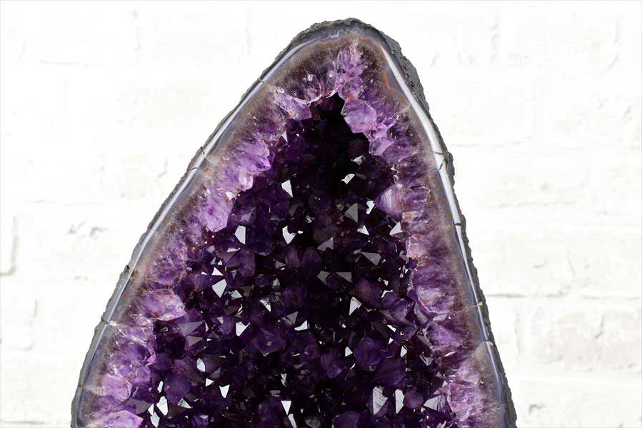 アメジストドーム　カペーラ　晶洞　紫水晶　アメシスト　amethyst geode　インテリア　置物　天然石　パワーストーン