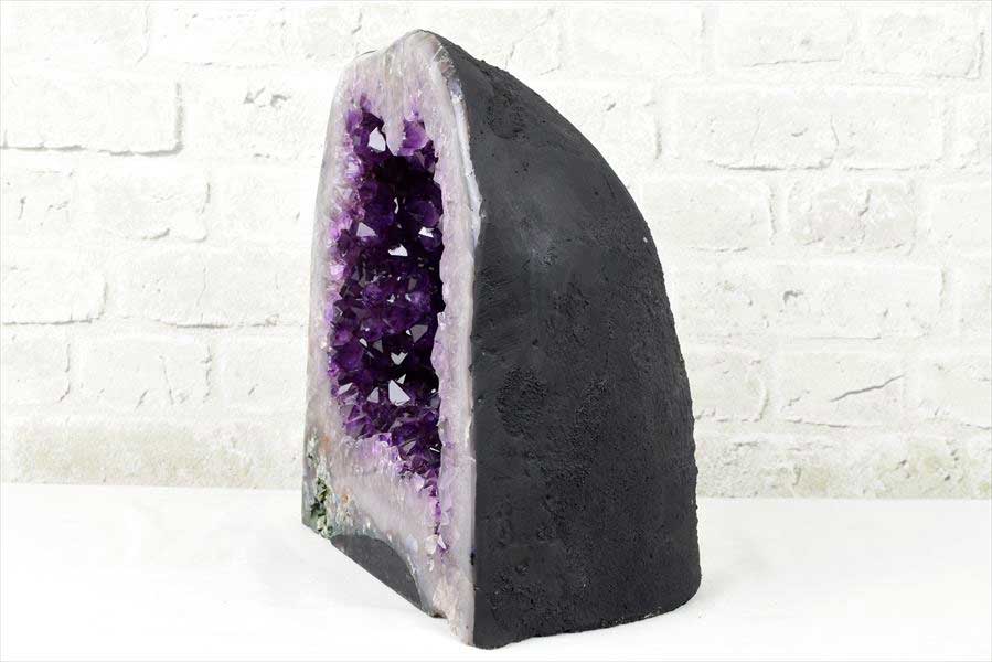 アメジストドーム　カペーラ　晶洞　紫水晶　アメシスト　amethyst geode　インテリア　置物　天然石　パワーストーン