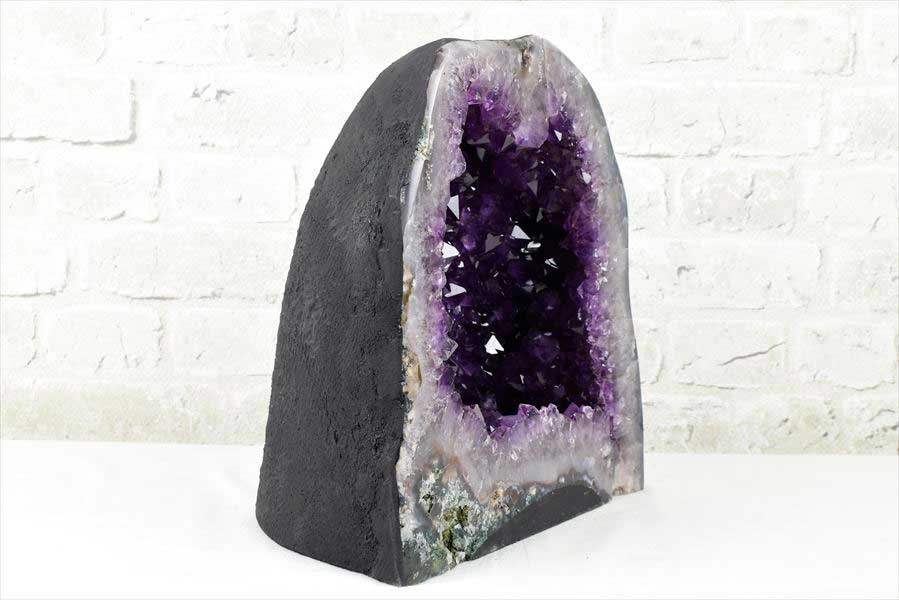 アメジストドーム　カペーラ　晶洞　紫水晶　アメシスト　amethyst geode　インテリア　置物　天然石　パワーストーン