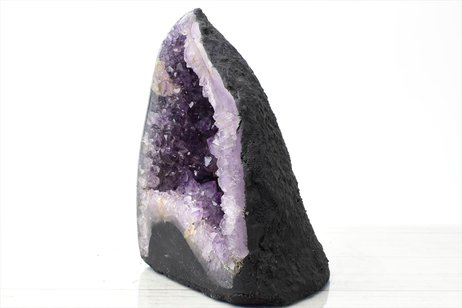 アメジストドーム　カペーラ　晶洞　紫水晶　アメシスト　amethyst geode　インテリア　置物　天然石　パワーストーン