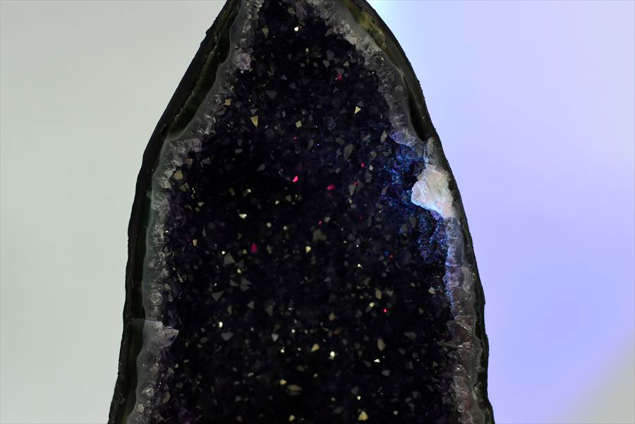 アメジストドーム　カペーラ　晶洞　紫水晶　アメシスト　amethyst geode　インテリア　置物　天然石　パワーストーン