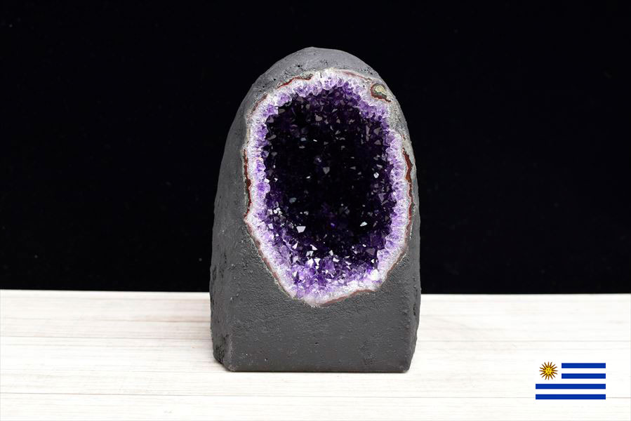 アメジストドーム　カペーラ　晶洞　紫水晶　アメシスト　amethyst geode　インテリア　置物　天然石　パワーストーン