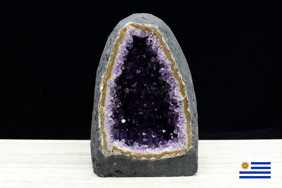 アメジストドーム　カペーラ　晶洞　紫水晶　アメシスト　amethyst geode　インテリア　置物　天然石　パワーストーン