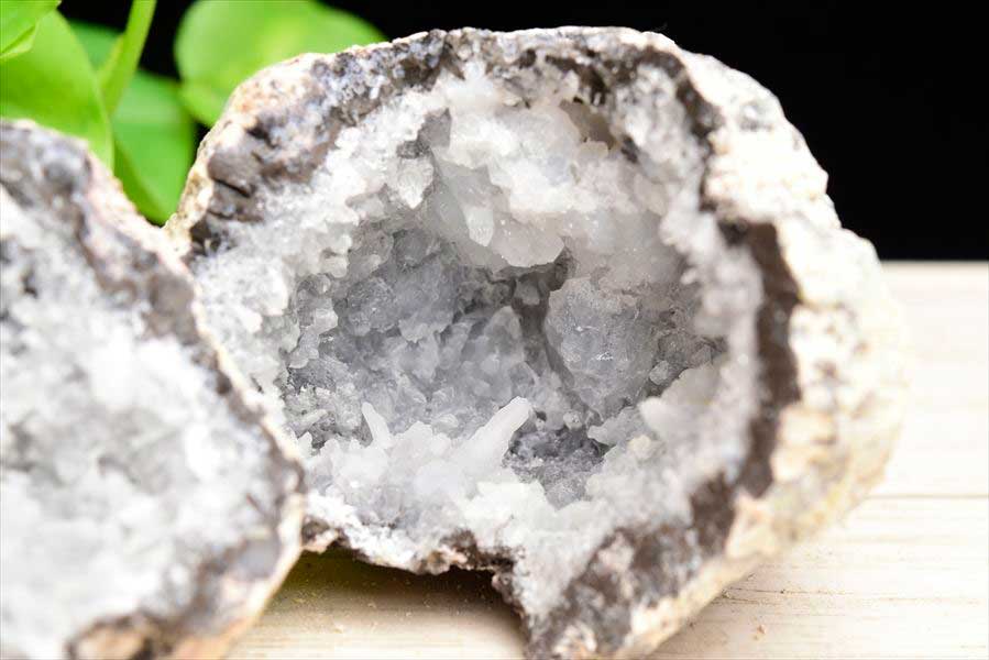 メキシコ・チワワ州　トランカスジオード　Trancas geode　割れてるジオード　チワワジオード　水晶ジオード　浄化　原石　天然石　パワーストーン