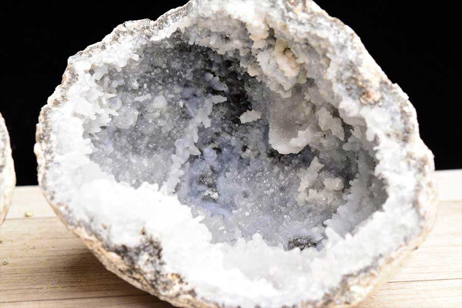 メキシコ・チワワ州　トランカスジオード　Trancas geode　割れてるジオード　チワワジオード　水晶ジオード　浄化　原石　天然石　パワーストーン