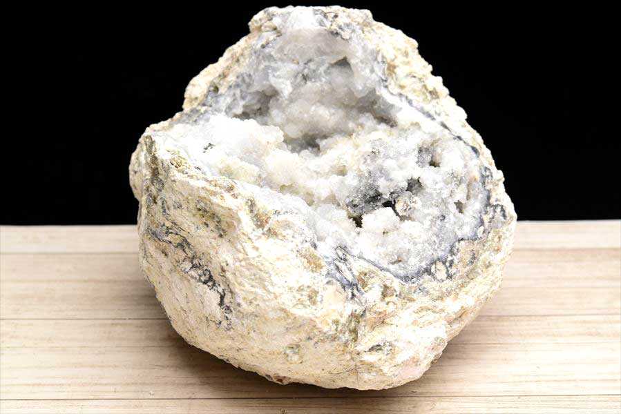 メキシコ・チワワ州　トランカスジオード　Trancas geode　割れてるジオード　チワワジオード　水晶ジオード　浄化　原石　天然石　パワーストーン