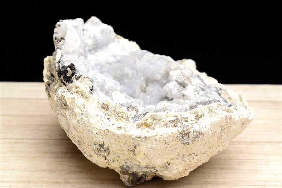 メキシコ・チワワ州　トランカスジオード　Trancas geode　割れてるジオード　チワワジオード　水晶ジオード　浄化　原石　天然石　パワーストーン