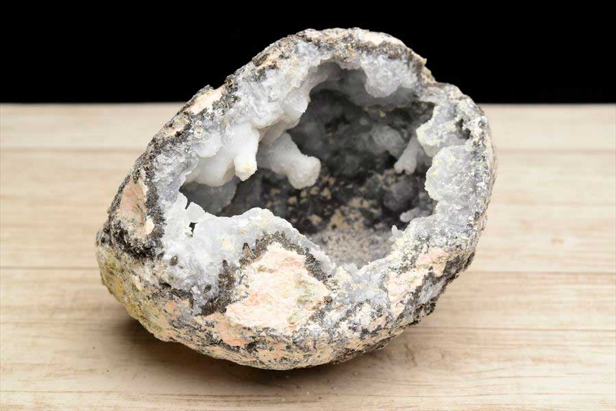 メキシコ・チワワ州　トランカスジオード　Trancas geode　割れてるジオード　チワワジオード　水晶ジオード　浄化　原石　天然石　パワーストーン