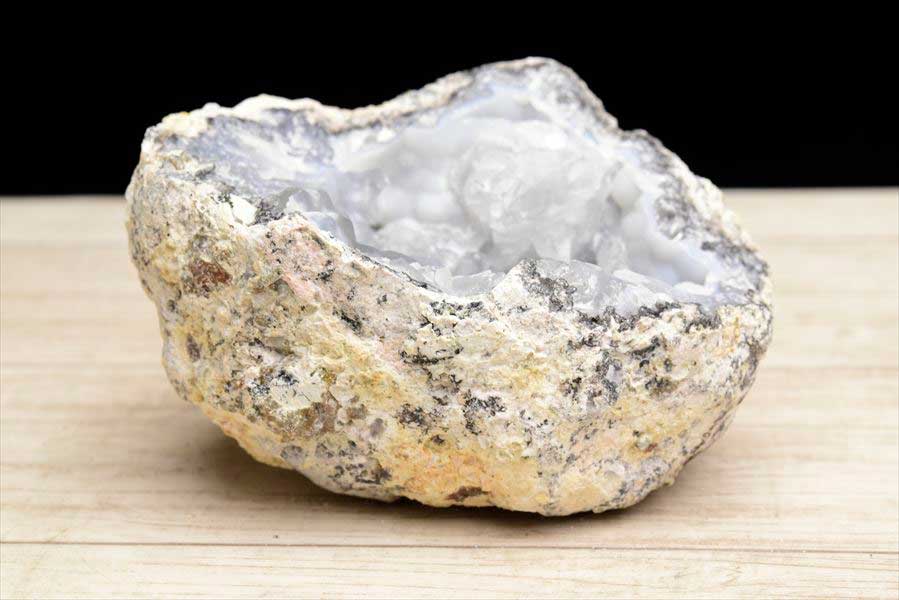 メキシコ・チワワ州　トランカスジオード　Trancas geode　割れてるジオード　チワワジオード　水晶ジオード　浄化　原石　天然石　パワーストーン