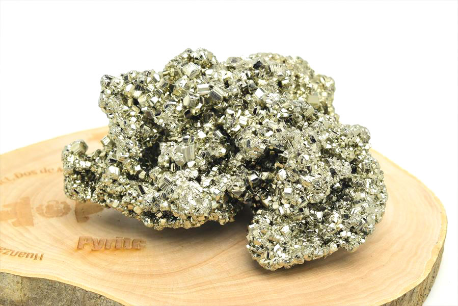 ペルー産　ワンサラ　パイライト　原石　クラスター　黄鉄鉱　Huanzala Huallanca Pyrite　天然石　パワーストーン