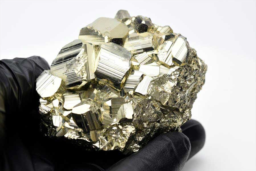 ペルー産　ワンサラ　パイライト　原石　クラスター　黄鉄鉱　Huanzala Huallanca Pyrite　天然石　パワーストーン