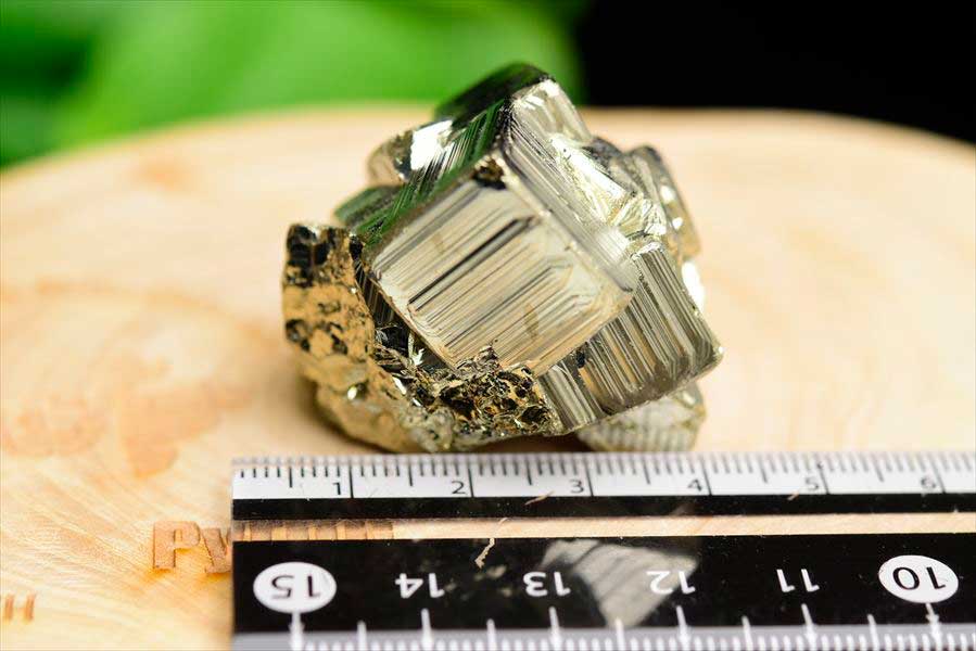 ペルー産　ワンサラ　パイライト　原石　クラスター　立方体結晶　黄鉄鉱　Huanzala Huallanca Pyrite　天然石　パワーストーン