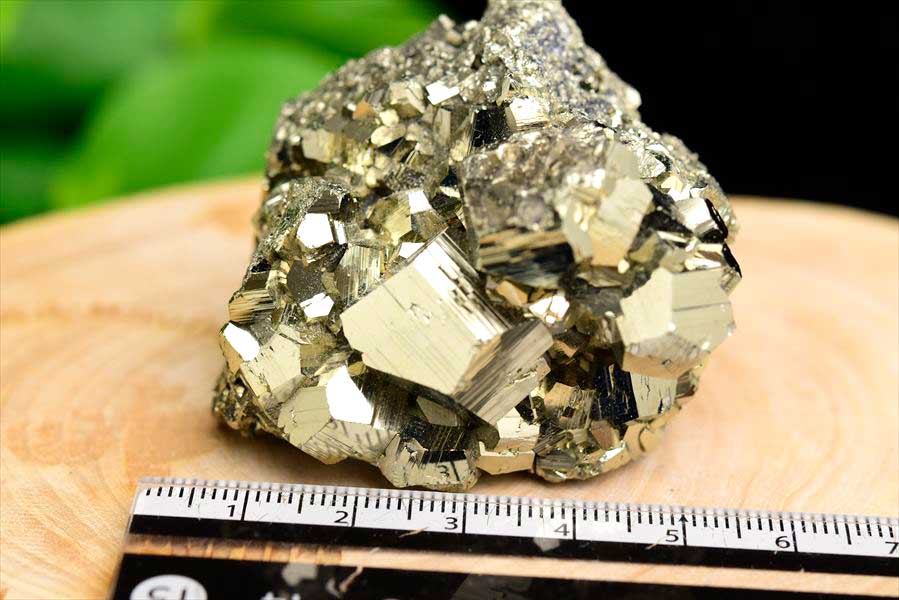 ペルー産　ワンサラ　パイライト　原石　クラスター　立方体結晶　黄鉄鉱　Huanzala Huallanca Pyrite　天然石　パワーストーン