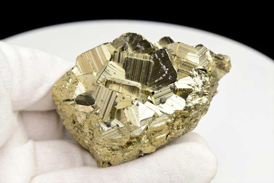 ペルー産　ワンサラ　パイライト　原石　クラスター　黄鉄鉱　Huanzala Huallanca Pyrite　天然石　パワーストーン