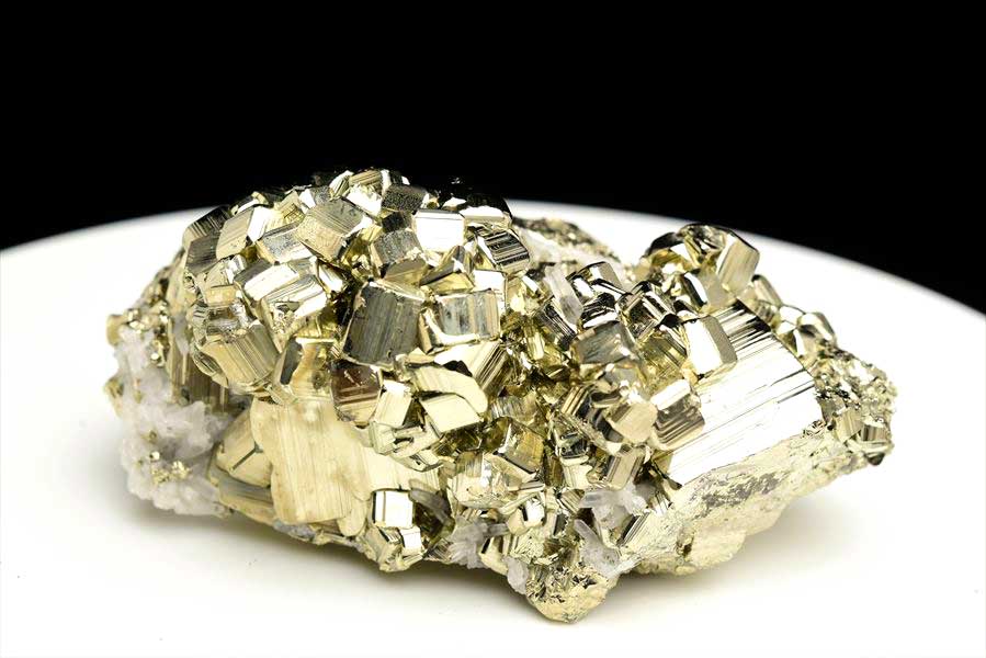 ペルー産　ワンサラ　パイライト　原石　クラスター　黄鉄鉱　Huanzala Huallanca Pyrite　天然石　パワーストーン