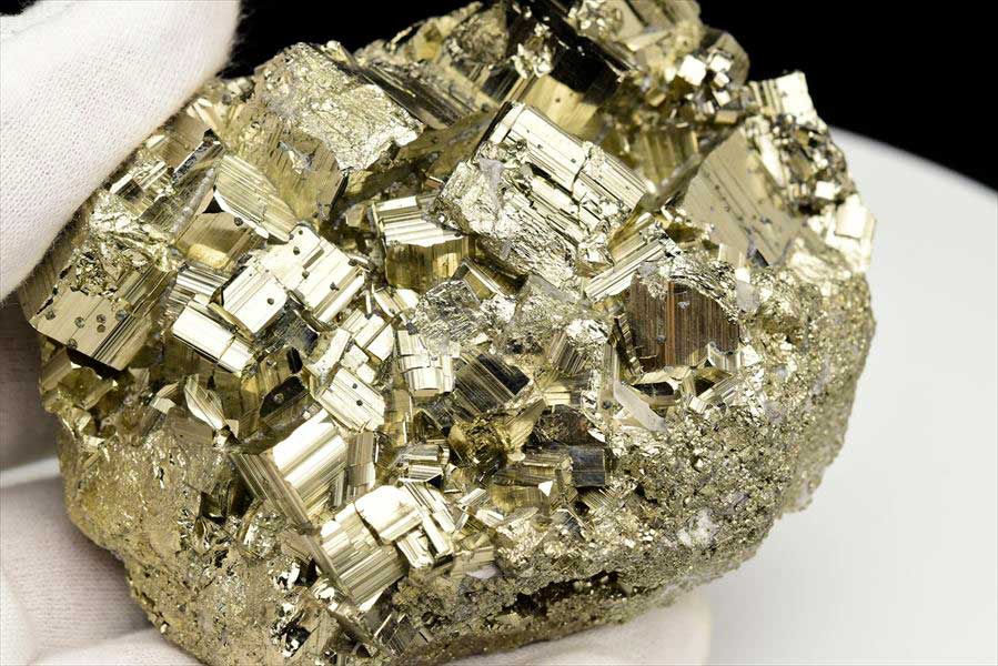 ペルー産　ワンサラ　パイライト　原石　クラスター　黄鉄鉱　Huanzala Huallanca Pyrite　天然石　パワーストーン