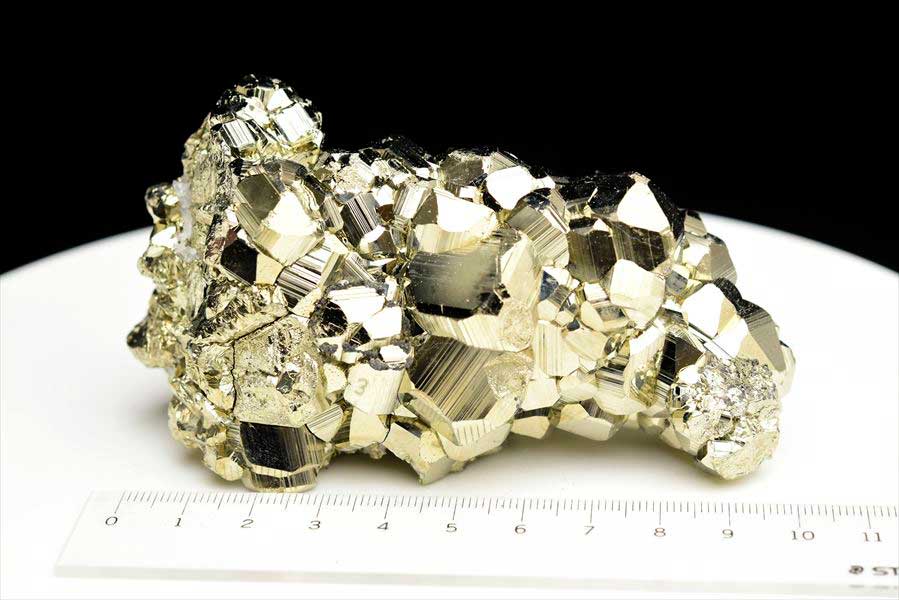 ペルー産　ワンサラ　パイライト　原石　クラスター　黄鉄鉱　Huanzala Huallanca Pyrite　天然石　パワーストーン