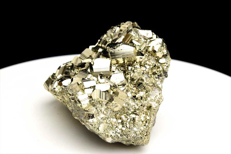 ペルー産　ワンサラ　パイライト　原石　クラスター　黄鉄鉱　Huanzala Huallanca Pyrite　天然石　パワーストーン