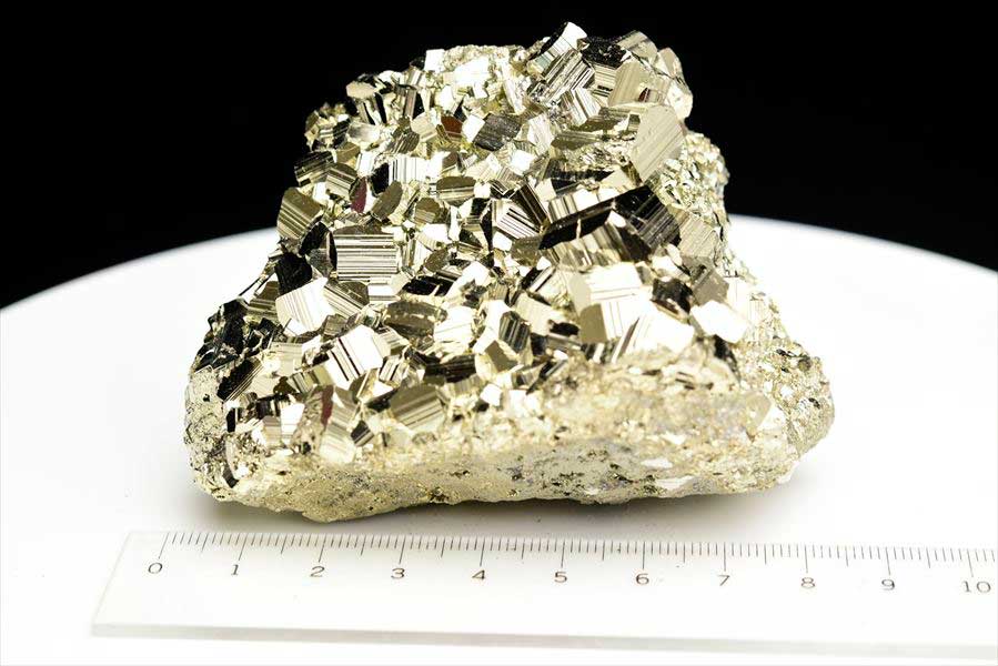 ペルー産　ワンサラ　パイライト　原石　クラスター　黄鉄鉱　Huanzala Huallanca Pyrite　天然石　パワーストーン