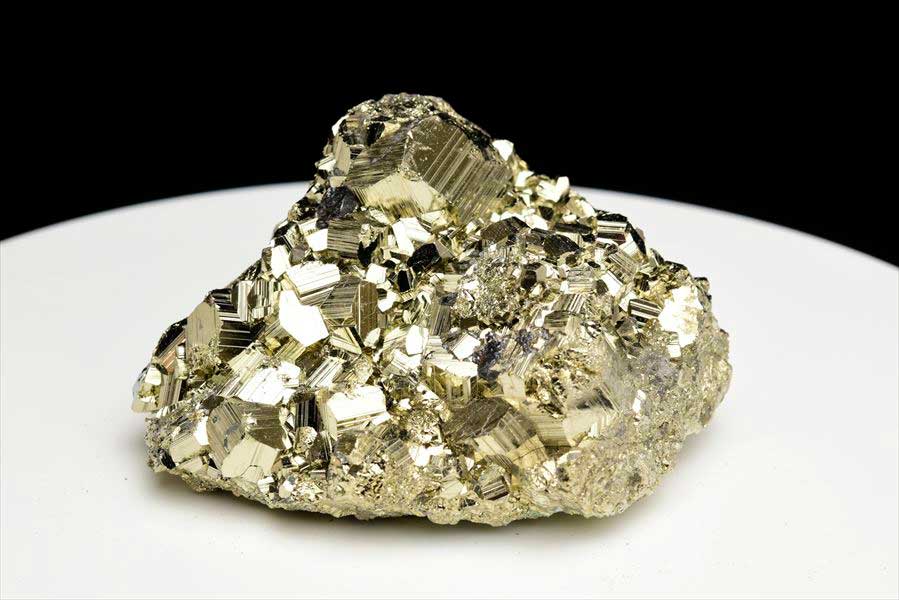 ペルー産　ワンサラ　パイライト　原石　クラスター　黄鉄鉱　Huanzala Huallanca Pyrite　天然石　パワーストーン