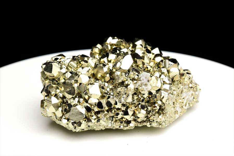 ペルー産　ワンサラ　パイライト　原石　クラスター　黄鉄鉱　Huanzala Huallanca Pyrite　天然石　パワーストーン