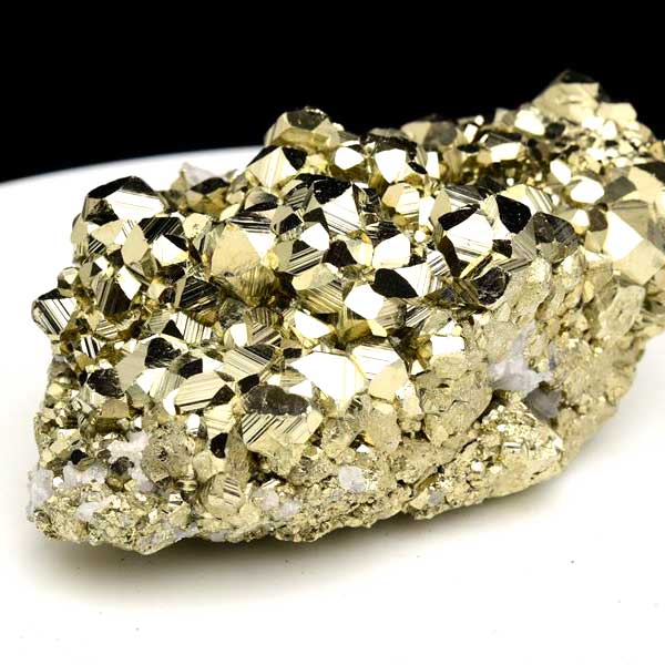 ペルー産　ワンサラ　パイライト　原石　クラスター　黄鉄鉱　Huanzala Huallanca Pyrite　天然石　パワーストーン