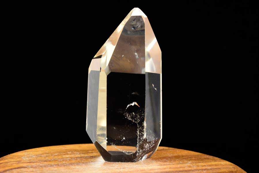 水晶　ポイント　六角柱　ブラジル　ポンペウ産　天然水晶　透明　置物　インテリア　浄化　天然石　パワーストーン